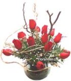 Pecera de Vidrio con Rosas. Seleccione color de rosas: