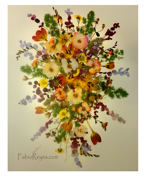 Tr�iganos su ramo pronto después de ser usado y ser� inmortalizado en una l�mina(No incluye Marco). Este proceso tarda casi un mes. Servicio exclusivo de Floramour.cl s�lo en Santiago. Ll�menos al Tel: 22234 1793 para coordinar la entrega o diríjase directamente a Los Dominicos 7550, Local 3, Rotonda Atenas. Las Condes. 