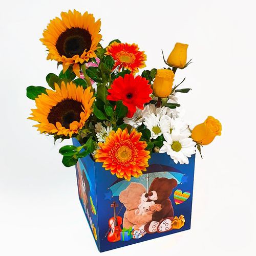 CAJA DECORATIVA CON FLORES MIXTAS, GIRASOLES, GERBERAS Y ROSAS